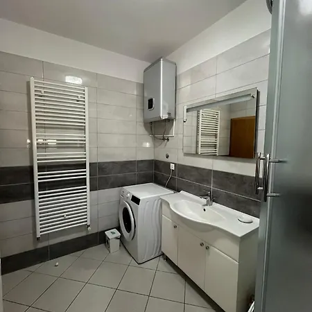 Apartmani Trogir تروغير